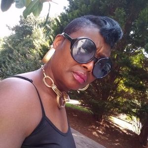 Meet your Posher, Ann